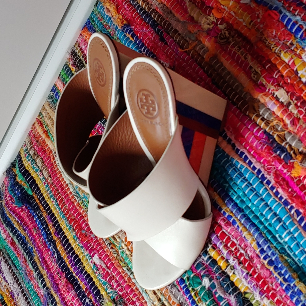 Tory Burch White and Multicolor Wedges